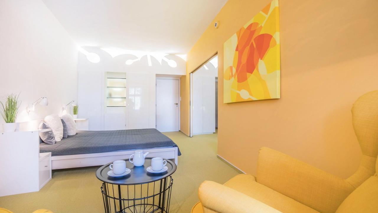 A Restaurace 14 Hostinne (Hradec Kralove)